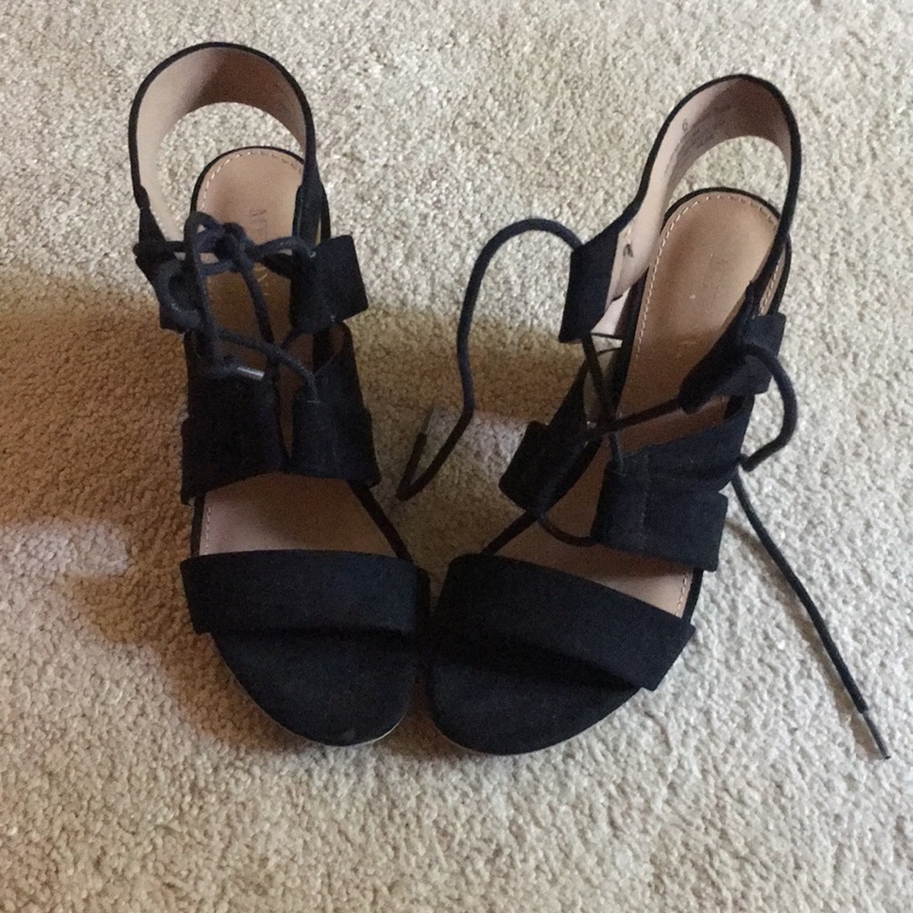 Size 6, worn once Merona lace up wedge